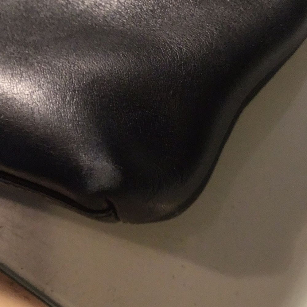 ✔️Vintage Coach Black/Silver Shoulder Bag, EUC for age - Picture 9 of 15